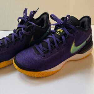 Nike Lebron James NXXT Gen Lakers Purple Black Gold Shoes - Size 9.5